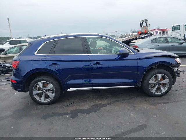 Aukcja sprzedaży 2023 Audi Q5 Premium 40 Tfsi Quattro S Tronic, vin: WA1ABAFY0P2128846, numer aukcji: 44263570