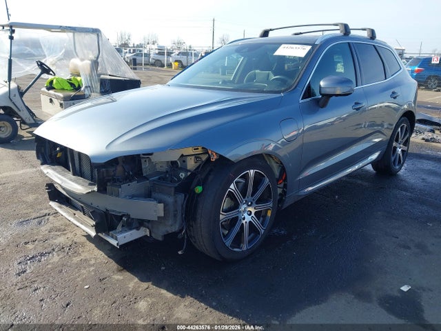 2019 VOLVO XC60 HYBRID LYVBR0DL7KB236721 Photo 1