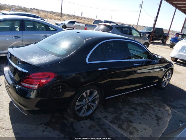 44263588 :رقم المزاد ، 55SWF4JB6HU231979 vin ، 2017 Mercedes-benz C 300 Luxury/sport مزاد بيع