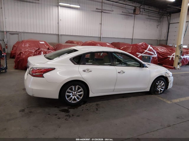 Nissan Altima 2.5 S 2014 1N4AL3AP7EC428734 Image 13