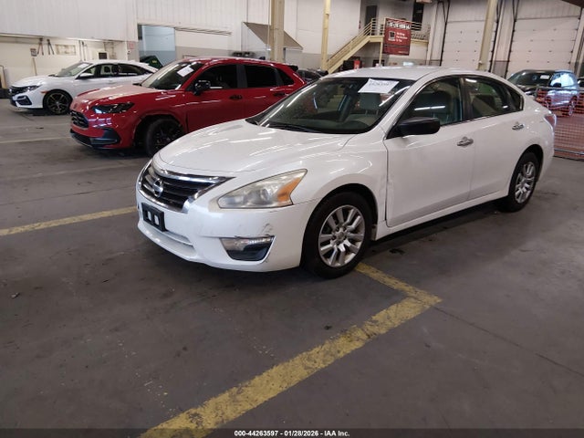 Nissan Altima 2.5 S 2014 1N4AL3AP7EC428734 Image 2