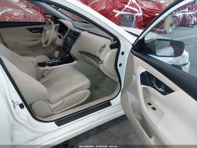 Nissan Altima 2.5 S 2014 1N4AL3AP7EC428734 Image 5
