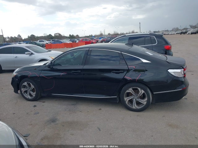 Продажа на аукционе авто 2018 Honda Accord Ex-l 2.0t, vin: 1HGCV2F5XJA002428, номер лота: 44263600