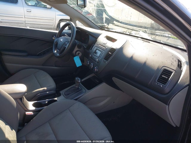 KNAFK4A6XF5423983 KIA FORTE LX