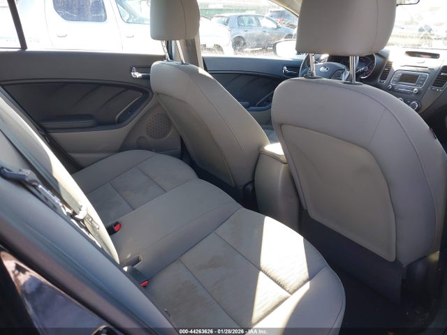 KNAFK4A6XF5423983 KIA FORTE LX