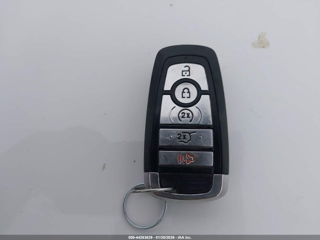 1FM5K8D84KGA52719 Ford EXPLORER XLT