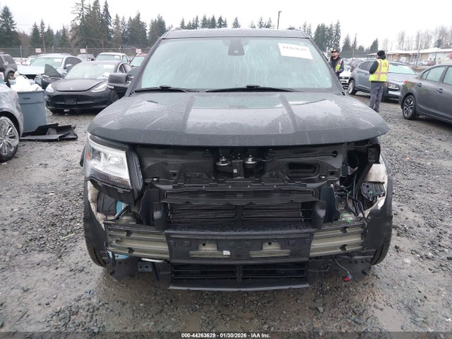 1FM5K8D84KGA52719 Ford EXPLORER XLT