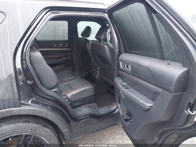 1FM5K8D84KGA52719 Ford EXPLORER XLT