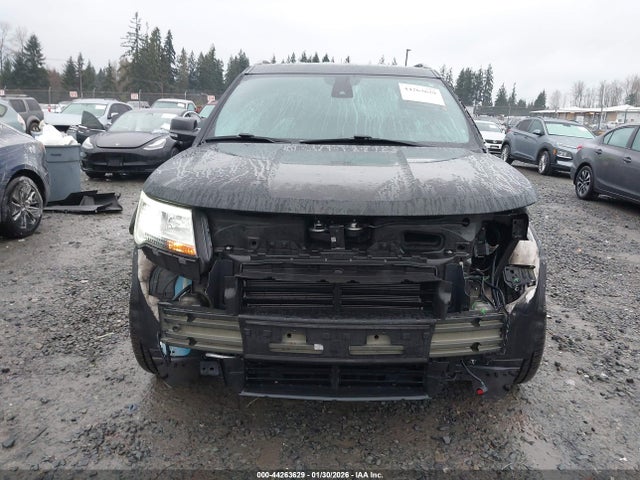 1FM5K8D84KGA52719 Ford EXPLORER XLT