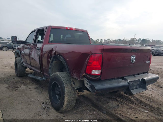 44263646 :رقم المزاد ، 3C6UR5CL0JG201654 vin ، 2018 Ram 2500 Tradesman  4x4 6'4 Box مزاد بيع