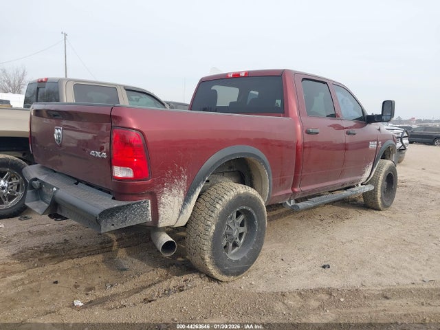 44263646 :رقم المزاد ، 3C6UR5CL0JG201654 vin ، 2018 Ram 2500 Tradesman  4x4 6'4 Box مزاد بيع