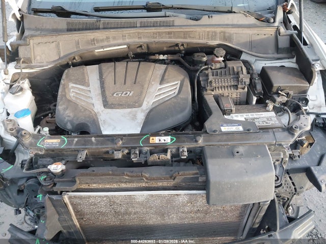 KM8SRDHF7HU243383 Hyundai Santa Fe Se Ultimate