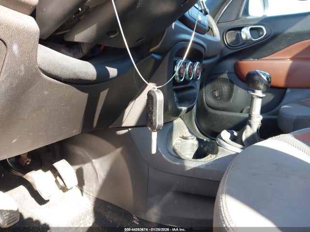 2014 FIAT 500L ZFBCFADH7EZ011942 Photo 10