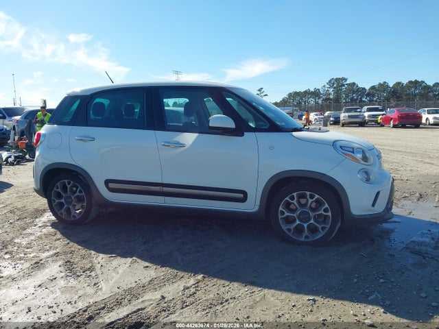 Fiat 500L TREKKING 2014 ZFBCFADH7EZ011942 Image 13
