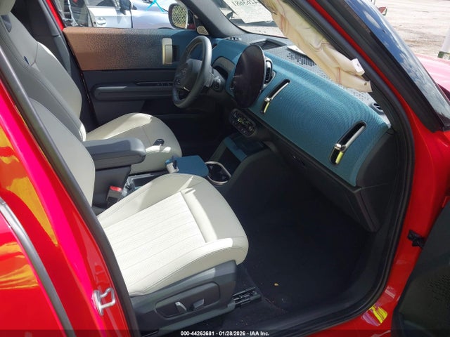 2025 MINI COUNTRYMAN WMZ23GA00S7R09082 Photo 4