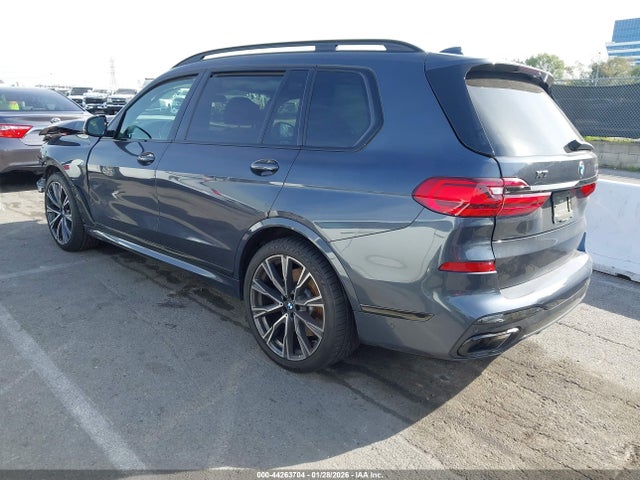 5UXCX6C08M9G73581 BMW X7 M50i