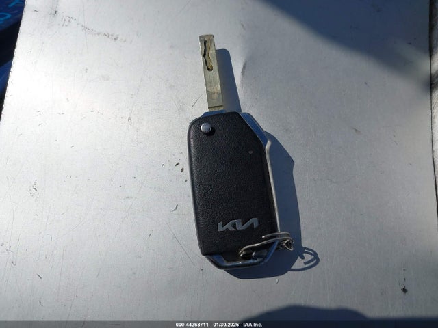 KNDJ23AU4N7164156 KIA SOUL LX