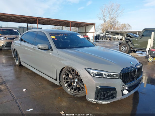 2022 BMW 740 WBA7T2C02NCG88117