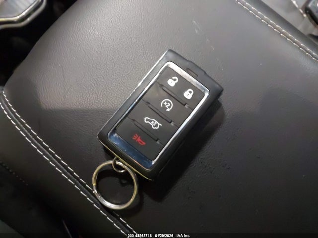 2025 JEEP GRAND CHEROKEE L 1C4RJKBG8S8769506 Photo 10
