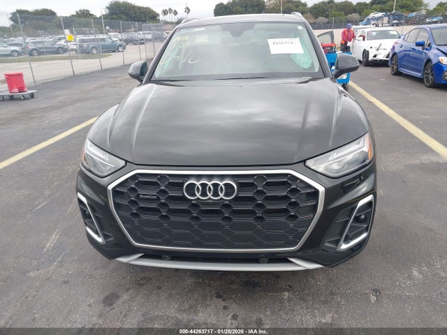 44263717 :رقم المزاد ، WA1EAAFY7P2070416 vin ، 2023 Audi Q5 Premium Plus 45 Tfsi S Line Quattro مزاد بيع