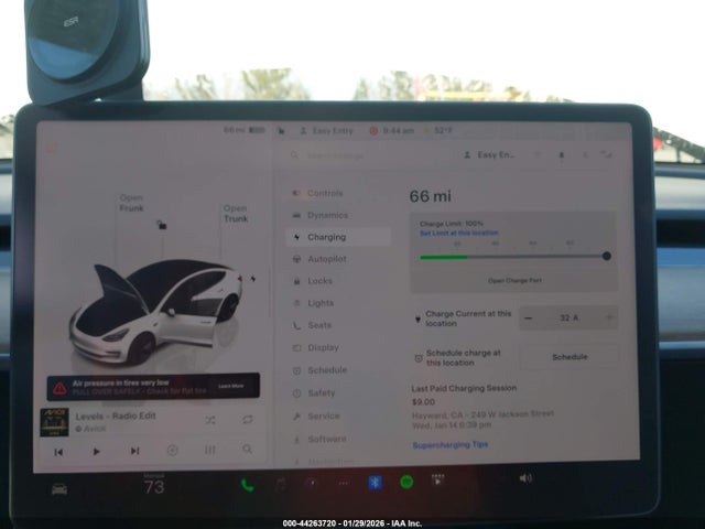 Продаж на аукціоні авто 2022 Tesla Model 3 Rear-wheel Drive, vin: 5YJ3E1EA2NF241184, номер лоту: 44263720
