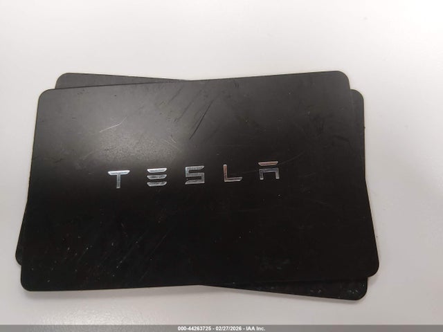 Продажа на аукционе авто 2026 Tesla Model Y Premium Rear-wheel Drive/standard Rear-wheel Drive, vin: 7SAYGDED0TA439111, номер лота: 44263725