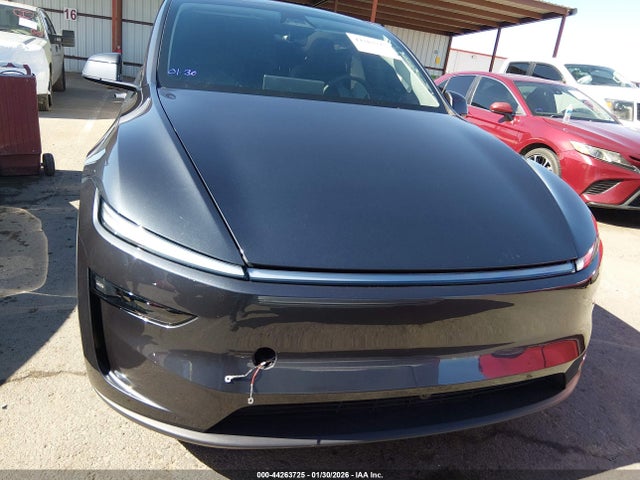 Продажа на аукционе авто 2026 Tesla Model Y Premium Rear-wheel Drive/standard Rear-wheel Drive, vin: 7SAYGDED0TA439111, номер лота: 44263725