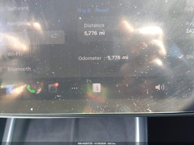 Продажа на аукционе авто 2026 Tesla Model Y Premium Rear-wheel Drive/standard Rear-wheel Drive, vin: 7SAYGDED0TA439111, номер лота: 44263725
