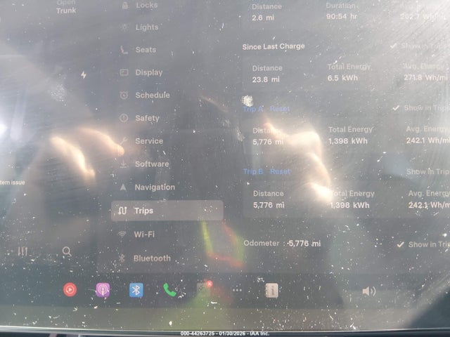 Продажа на аукционе авто 2026 Tesla Model Y Premium Rear-wheel Drive/standard Rear-wheel Drive, vin: 7SAYGDED0TA439111, номер лота: 44263725