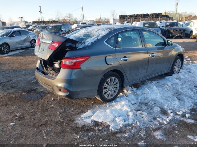 Nissan SENTRA S 2018 3N1AB7AP4JY308642 Image 4