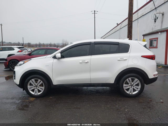 KNDPMCAC2K7566412 KIA Sportage Lx