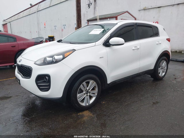 KNDPMCAC2K7566412 KIA Sportage Lx