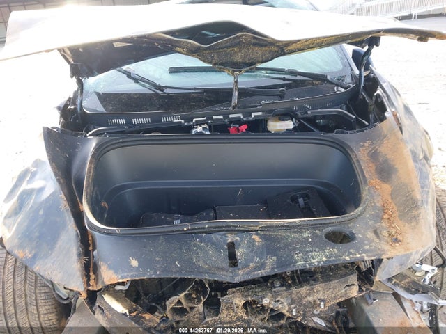2026 TESLA MODEL Y 7SAYGDED0TA500649 Photo 9