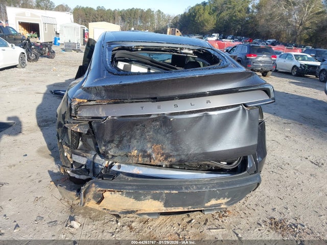 7SAYGDED0TA500649 Tesla Model Y