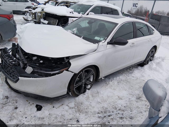 2025 Honda Accord Hybrid Sport მანქანა იყიდება აუქციონზე, vin: 1HGCY2F58SA027353, აუქციონის ნომერი: 44263768