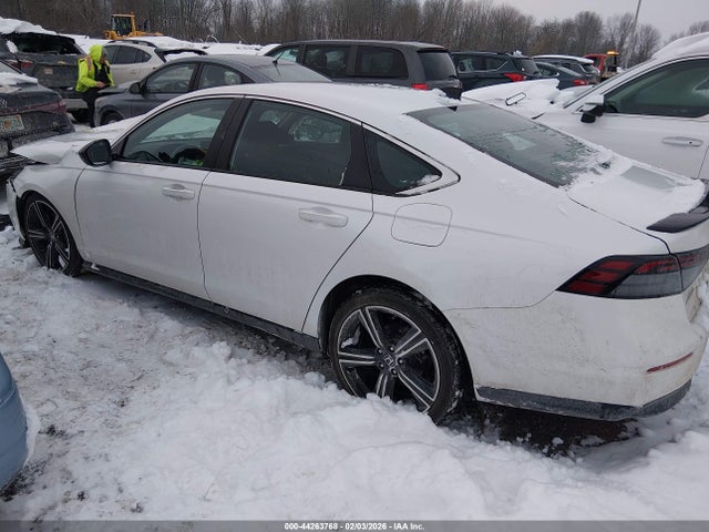2025 Honda Accord Hybrid Sport მანქანა იყიდება აუქციონზე, vin: 1HGCY2F58SA027353, აუქციონის ნომერი: 44263768