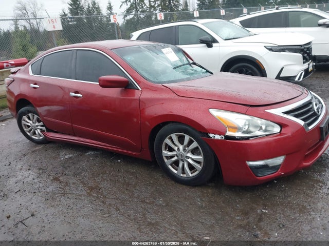 1N4AL3AP5EN240590 Nissan Altima 2.5 S