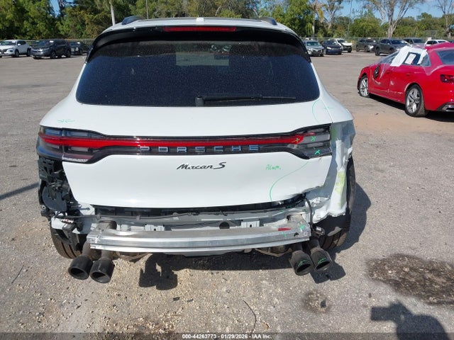 Porsche MACAN S 2024 WP1AG2A51RLB36024 Image 17