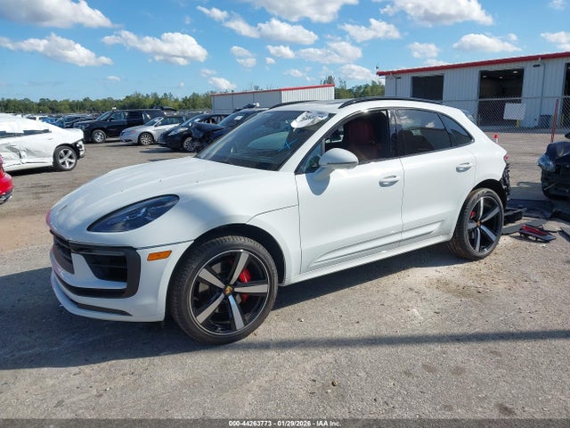 2024 PORSCHE MACAN WP1AG2A51RLB36024 Photo 1
