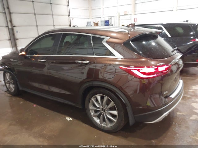 2020 Infiniti Qx50 Sensory Awd მანქანა იყიდება აუქციონზე, vin: 3PCAJ5M32LF102957, აუქციონის ნომერი: 44263785