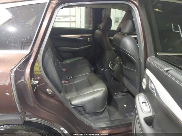 2020 Infiniti Qx50 Sensory Awd მანქანა იყიდება აუქციონზე, vin: 3PCAJ5M32LF102957, აუქციონის ნომერი: 44263785