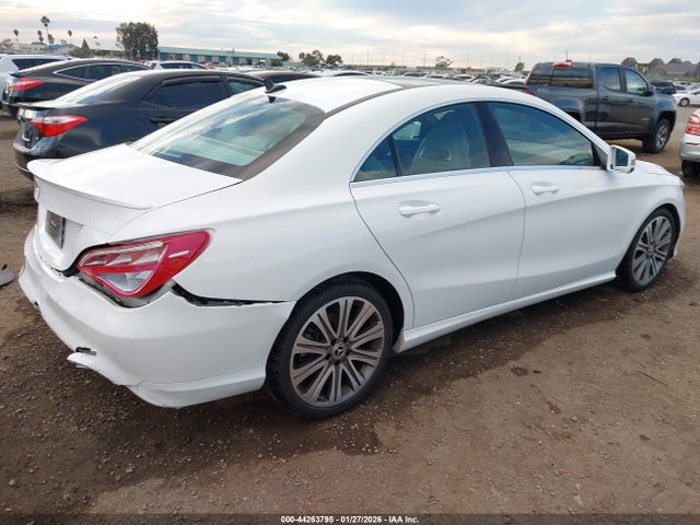 Mercedes-Benz CLA 250 2018 WDDSJ4EB5JN652596 Image 4