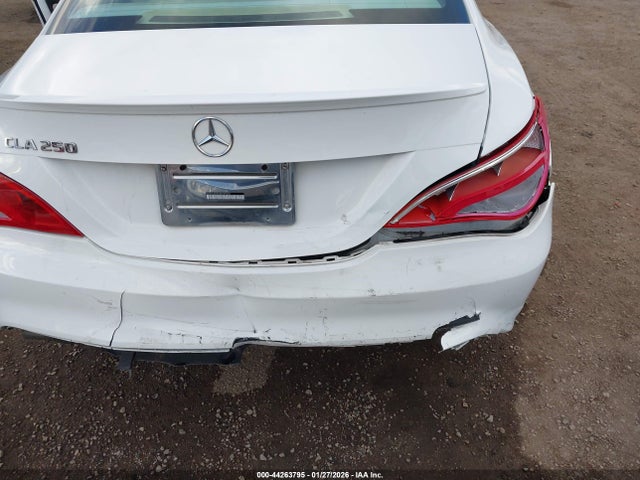 Mercedes-Benz CLA 250 2018 WDDSJ4EB5JN652596 Image 6