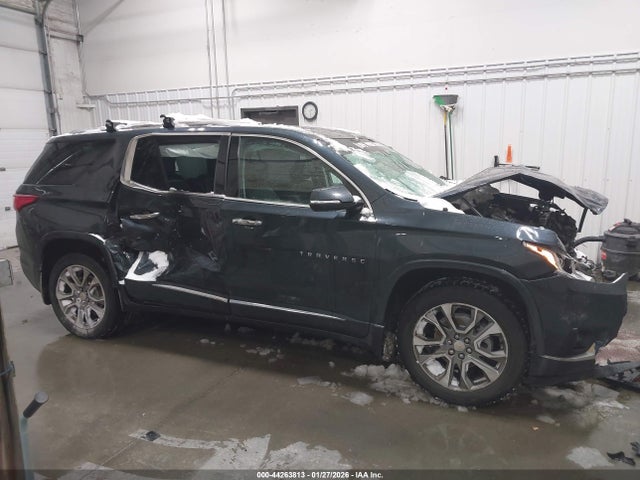 1GNEVJKW8JJ254718 Chevrolet Traverse Premier