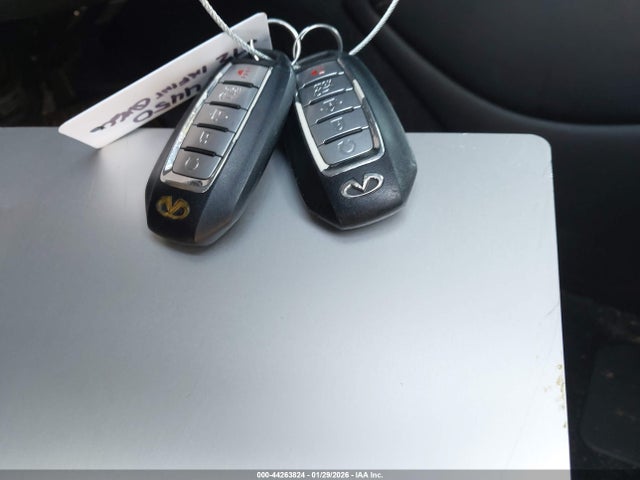 5N1DL0MN5KC557210 Infiniti QX60 LUXE