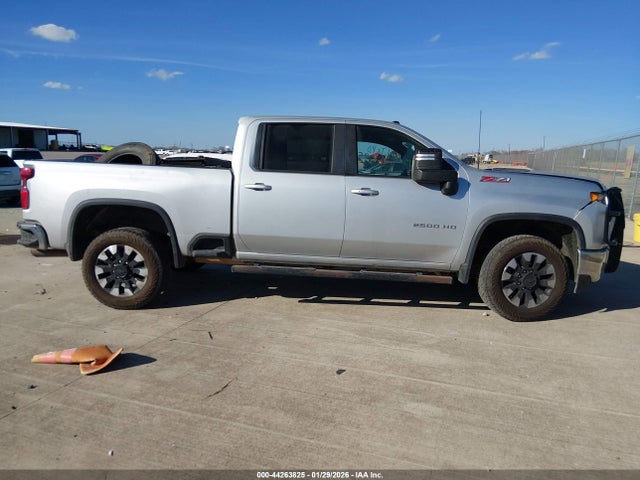 1GC4YNE7XLF144427 Chevrolet Silverado 2500hd 4wd Standard Bed Lt