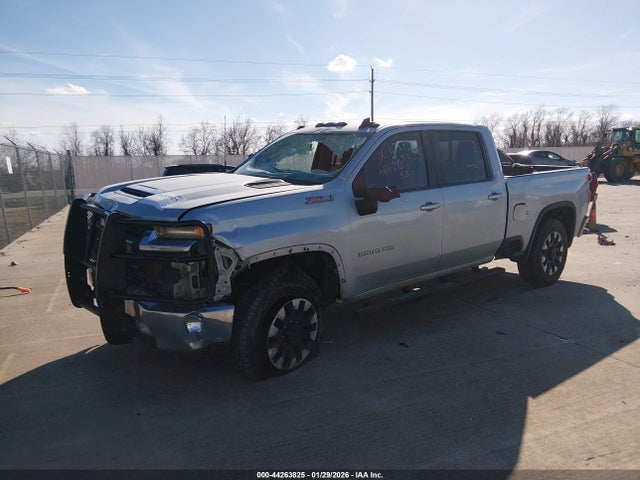 1GC4YNE7XLF144427 Chevrolet Silverado 2500hd 4wd Standard Bed Lt