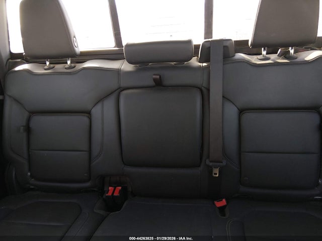 1GC4YNE7XLF144427 Chevrolet Silverado 2500hd 4wd Standard Bed Lt