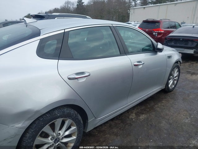 Продаж на аукціоні авто 2018 Kia Optima Lx, vin: 5XXGT4L31JG274181, номер лоту: 44263851