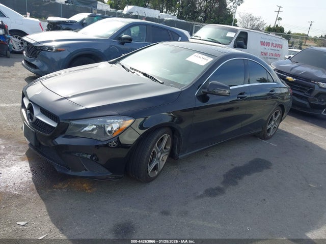 Mercedes-Benz CLA 250 2014 WDDSJ4EB4EN096027 Image 2